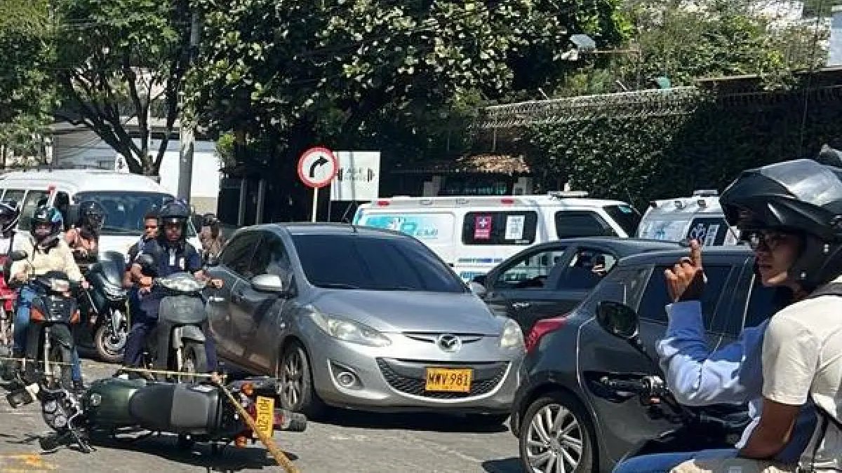 Un Motociclista Murió y Quedaron dos Heridos