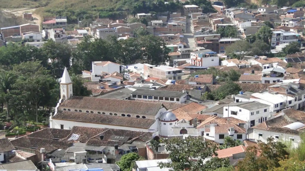 Alcalde de Río de Oro (César) Denuncia que Ya Había Alertado de Sobrevuelos de Drones Antes de Fatal Hostigamiento