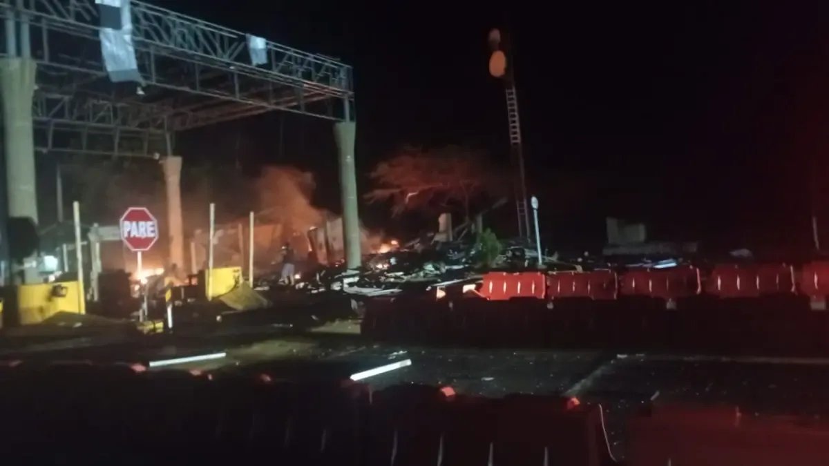 Dos Muertos deja atentado Guerrillero del eln en el Peaje Alto Pinto en la Guajira