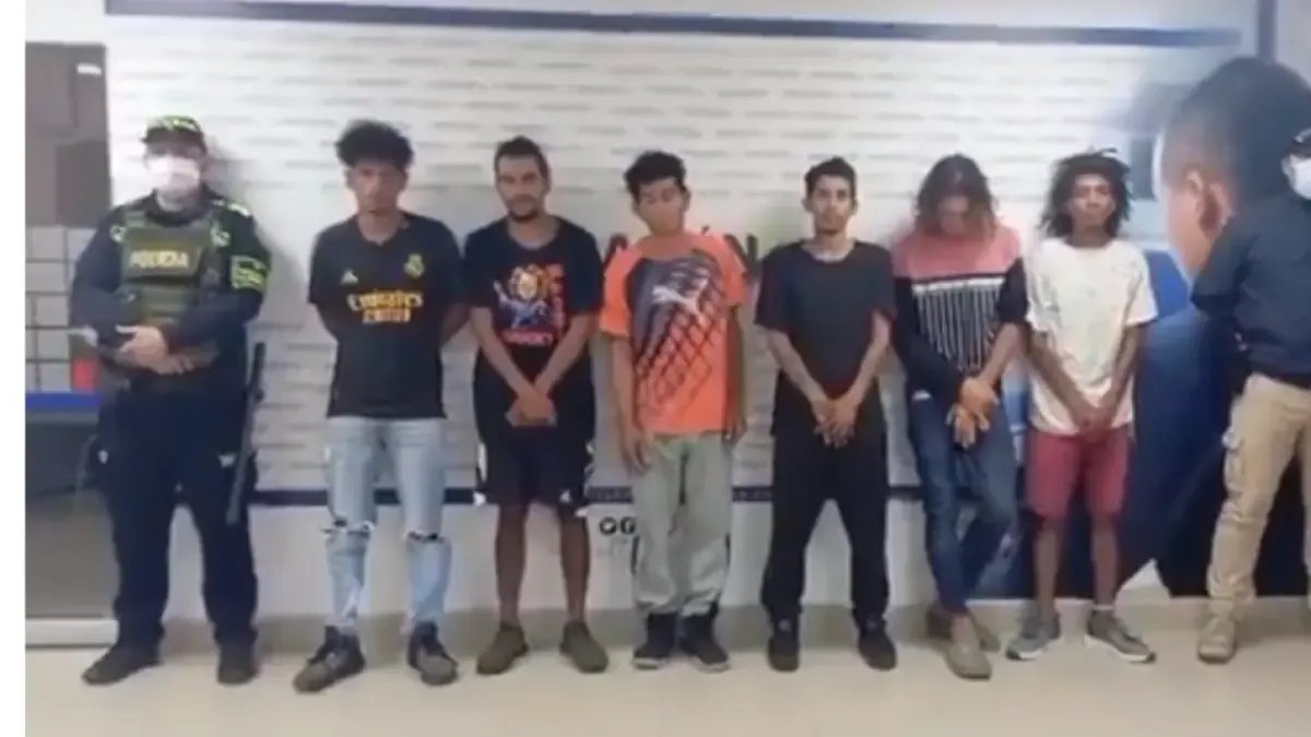 Migracia colombia expulsó del país a tres extranjeros en bucaramanga; Acumulaban Más de 55 Anotaciones Judiciales