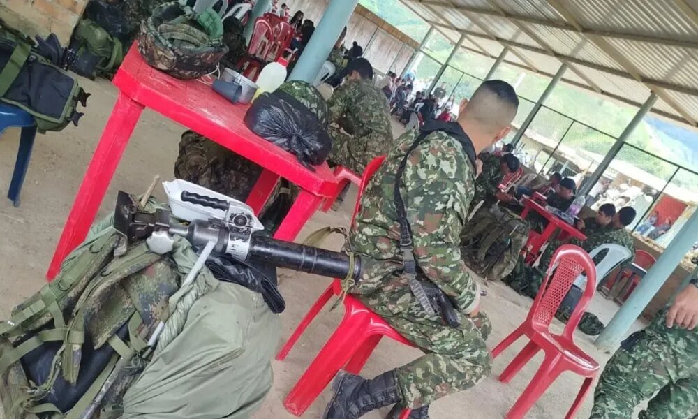 Presidente Petro y Armando Benedetti Exige Liberación de 57 Militares que se Encuentran Secuestrados en cauca