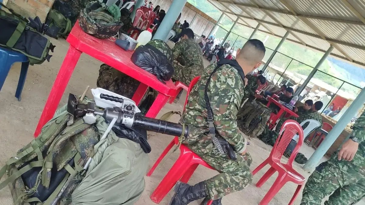 Presidente Petro y Armando Benedetti Exige Liberación de 57 Militares que se Encuentran Secuestrados en cauca