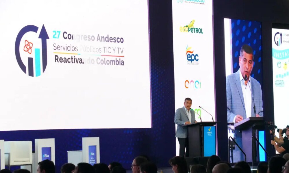 'El Pueblo SPERA SOLUCTIONES, SIN TINTES IDEOLÓGICOS', PIDE ALCALDE DE CARTAGENA EN APERTURA DE CONgreso