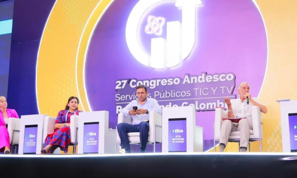 Gobernadores defienden Tasa de Seguridad; 'Gobierno no le Entrega Todas Las Capacidades a la Fuerza Pública'