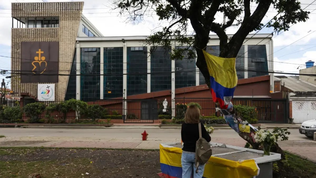 Así Ha Cambiado el Parque 'El Golfito', Donde Atentaron Contra Miguel Uribe Turbay
