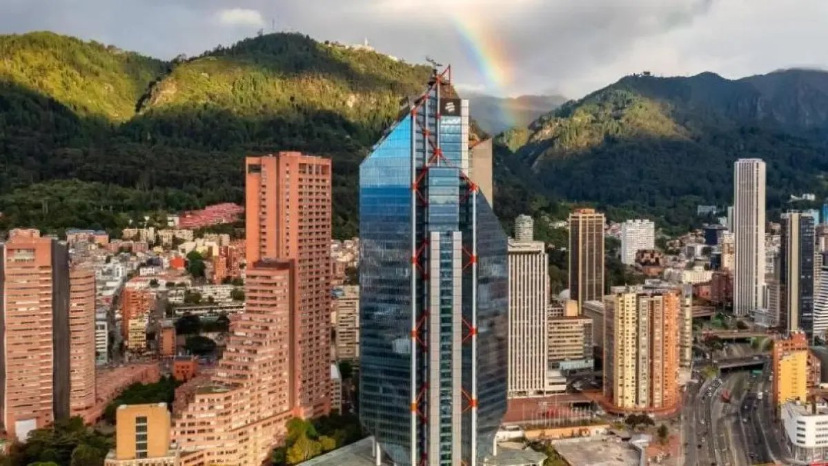 ¿Por Qué Qué Crecio Tanto Bogotá? Un Nuevo Libro Pone en Duda que la la Urbanizació Sea Producto de la Violencia
