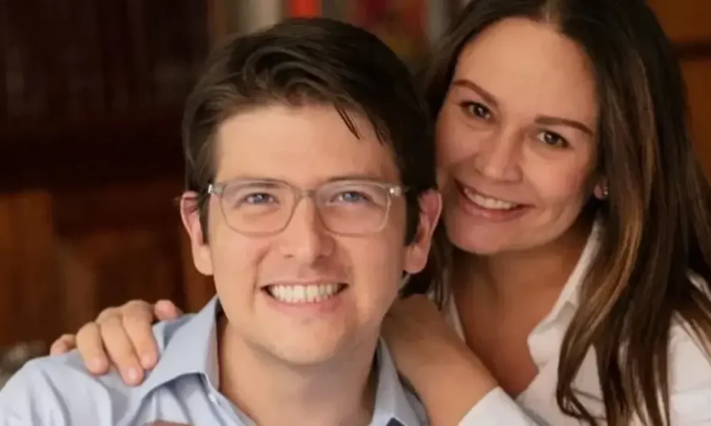 Su esposa comparte Imagen y Mensaje de Fe Este Domingo