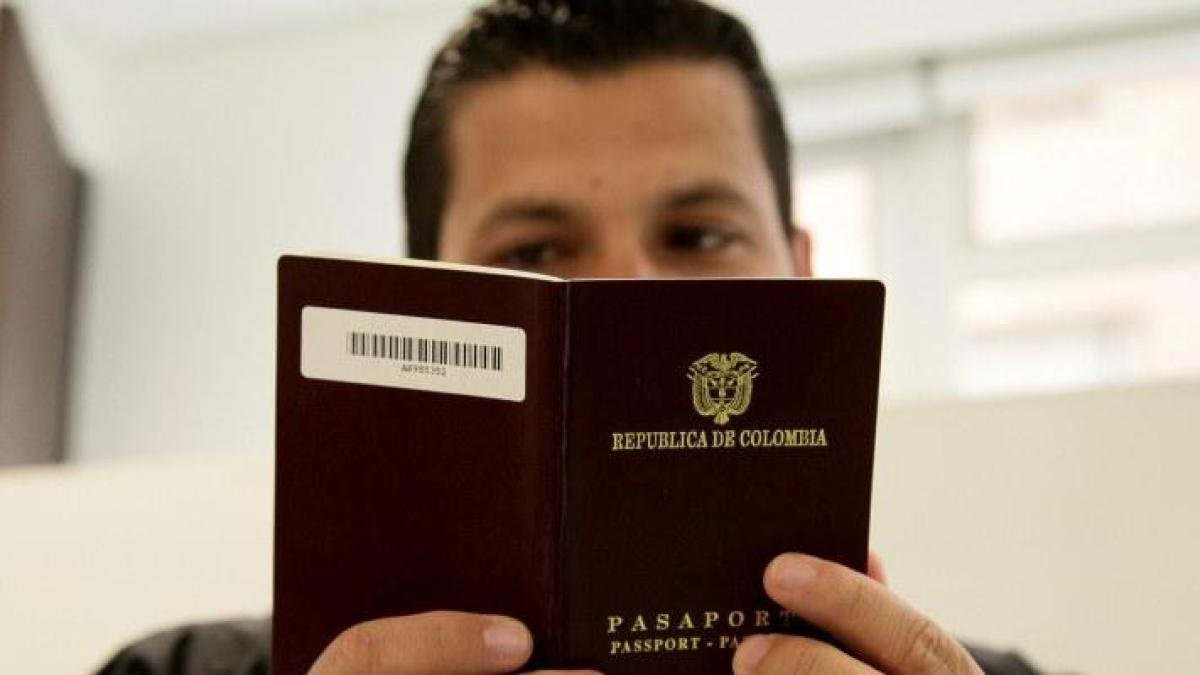 Si Tenía Cita de Pasaporte en Bogotá, Cancillería Informó Problemas en una Sede Hoy 9 de Julio: Hará Reprogramación