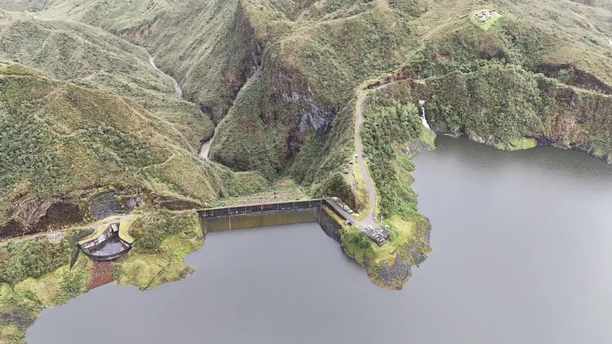 ¿Embalses de Chingaza que estuvieron un Punto de Secarse Ahora Podría Llegar un desbordario y causar inundaciones? ESTO DICE LA CAR