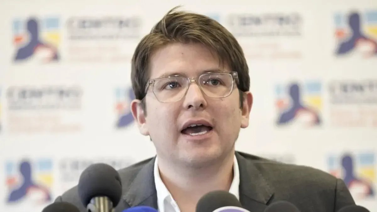 El Senador Será ALGUNA A CIRUGIA EN ESTA MARANA, Según Su Esposa