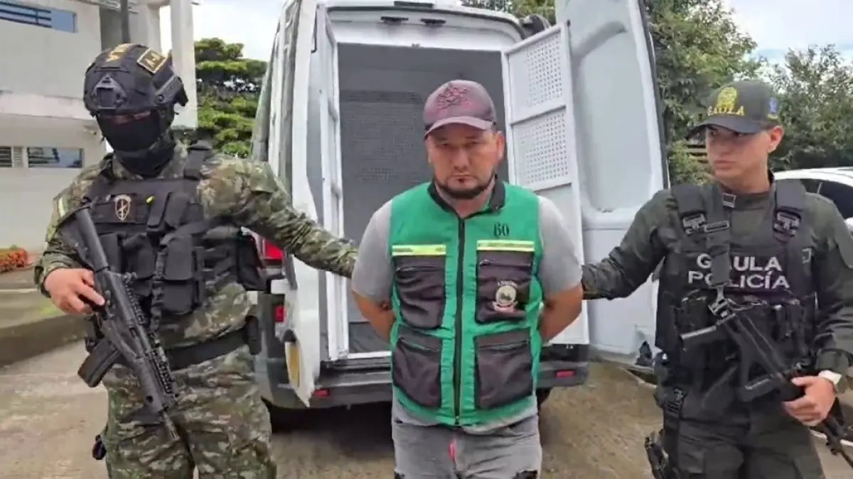 Así Operaban Extorsionistas que Citaban A Campesinos A Reuniones y Atacaban Con Explosivos A Quienes No Asistía