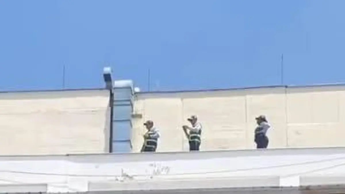 ESTA ES LA RAZÓN POR LA AGENTES DE TRÁNSITO ESTANAN EN EL TOCHO DE UNO EDICIO EN CALI: Alcaldía Dio Respesta