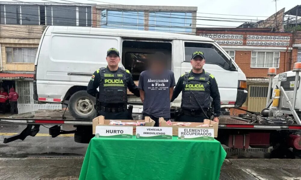Cae Presunto Ladrón que Hurtó Vehículo Con Carnes A Plena Luz del Día en Engativá, en Bogotá