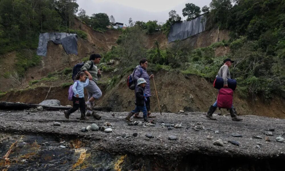 Quetame, El Pueblo Atrapado Tras intensas Lluvias y Derrumbes en Cundinamarca