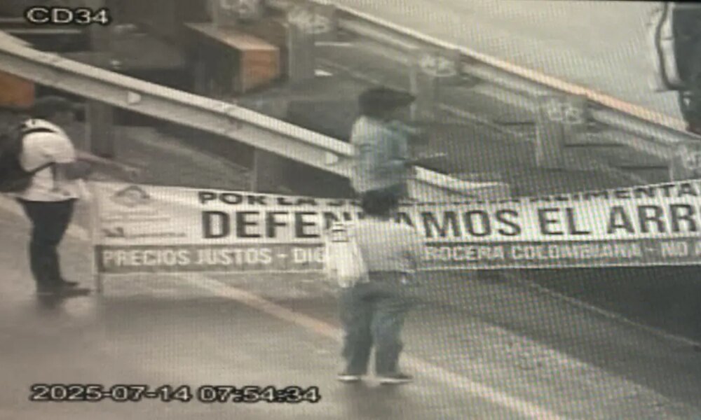 Bloqueo Total en la Vía al Llano por protesta de Aroceros