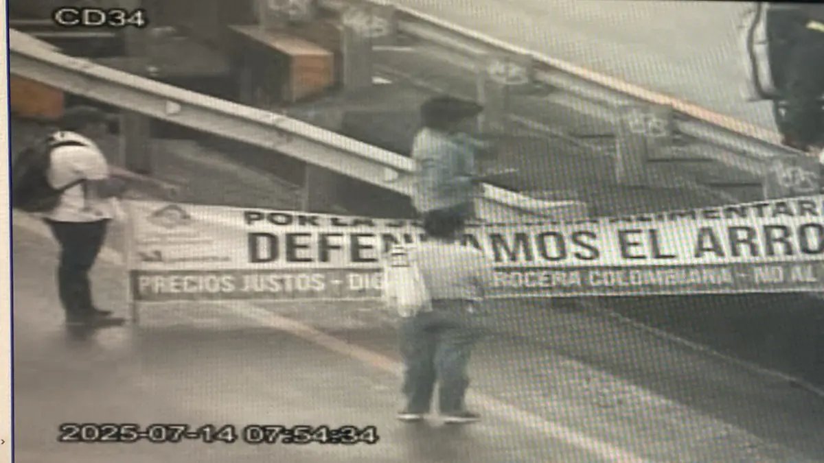 Bloqueo Total en la Vía al Llano por protesta de Aroceros