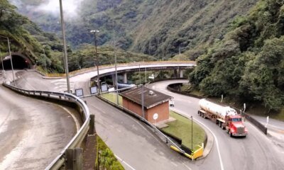 Choque múltiple en tÚnel Buenavista y Bloqueos en llano lindo agravan tránsito en la ví