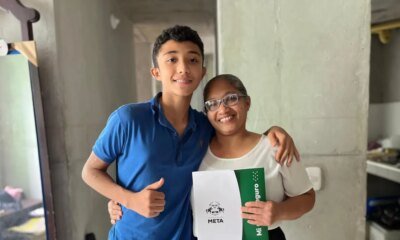 Hoy Reconstruye Su Vida en Acacías, Meta