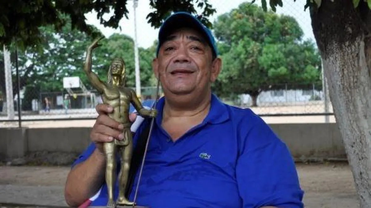 Muegues de Winston, compositor Costumbrista de la Música vallenata, ES Despedido en Medio de Homenajes EN MANAURE Y VALLEDUPAR