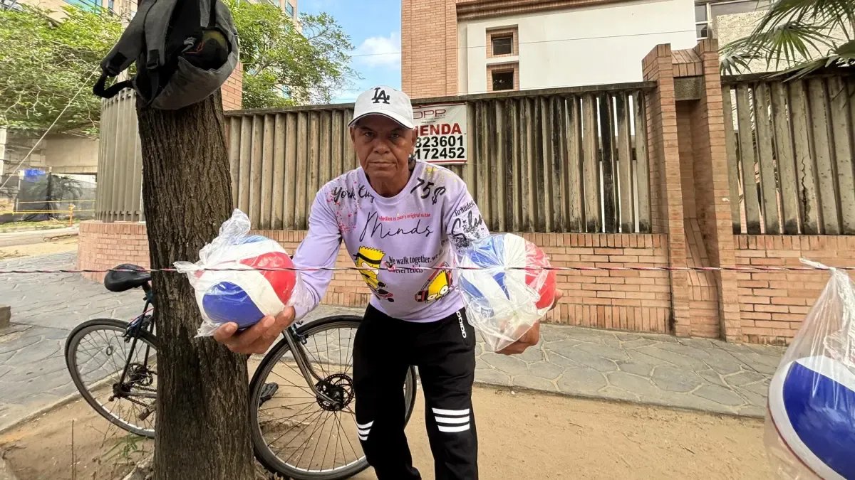 La Pelota Artesanal que se resistirá a Desaparecer de los Barrios Populares de Barranquilla