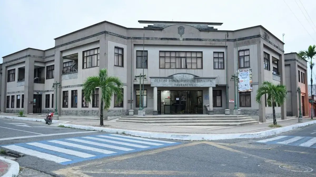 EN MEDIO DE LOS GRITOS DE SU ESPOSA Y SU CELADOR, UN ALCALDE DE CASANARE VIVIÓN ASALTO EN SU CASA MIENTRAS SU FAMILIA DORMIA: 'NOS ESTÁN ATACANDO'