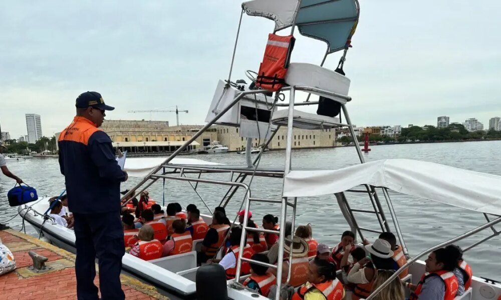 Más de 131,000 Pasajeros Viajaron por Mar sin incidentes en Cartagena Durante temporada de vacantes de Mitad de Año