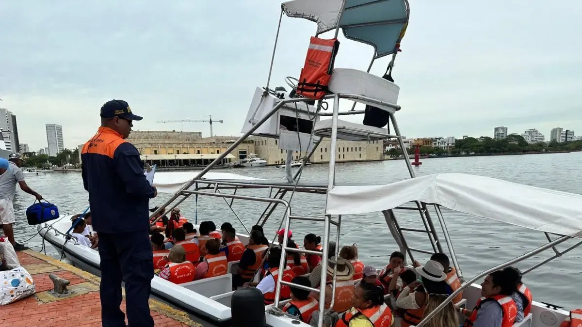 Más de 131,000 Pasajeros Viajaron por Mar sin incidentes en Cartagena Durante temporada de vacantes de Mitad de Año