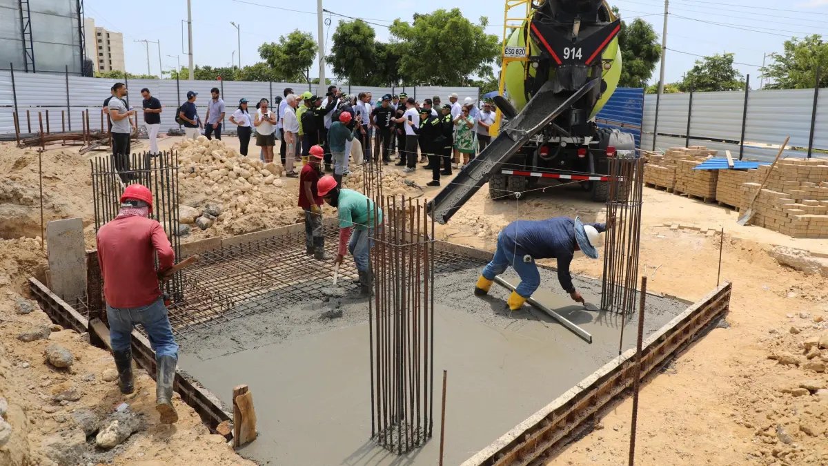 Nuevas Estatos, Cai Móviles y