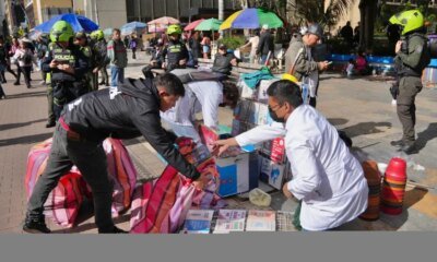 Consultorios de Carretas Con Odontológicos Ilegales en Pleno Centro de Bogotá