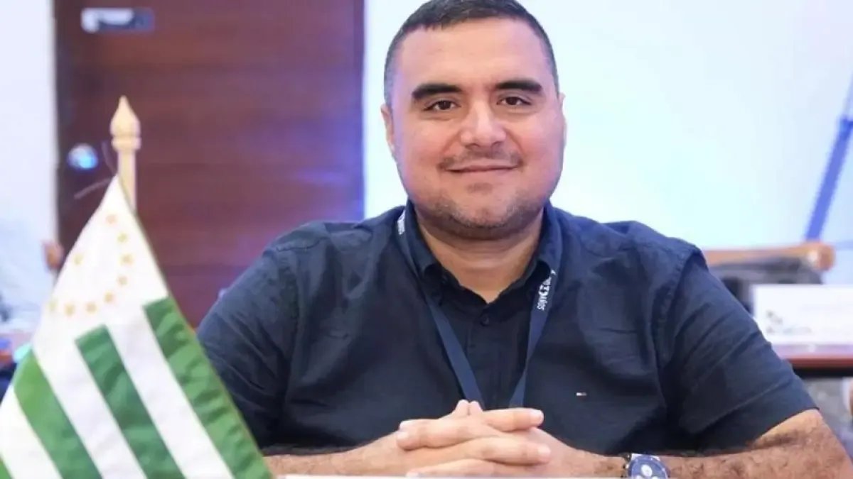 En Mensajes le Piden Vacunas para que Siga Con Vida, ESTO SE SABE
