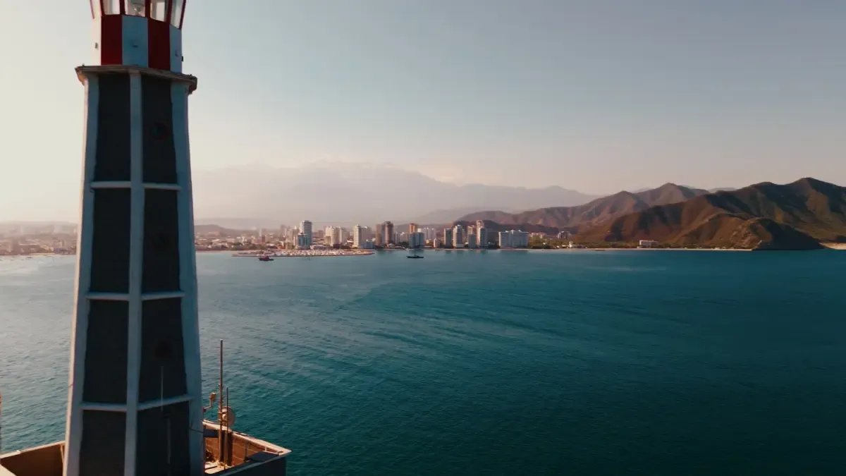 La Ciudad que se Narra Entre Tumbas, Leyendas y Memoria Oral