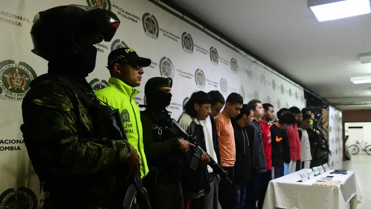 Masiva Captura de Miembros de una Banda de itagüí que generaba Ingresos Mensuales de Más de $ 200 Millones A Través de la Venta de Estupefacientes