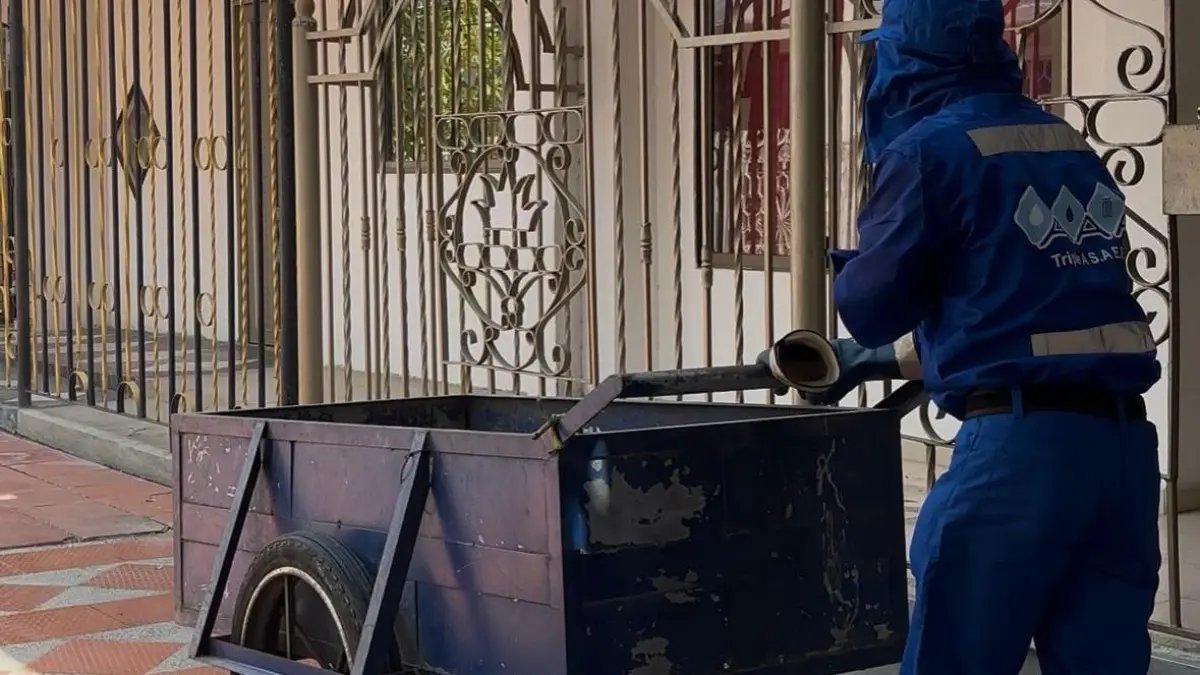 LABOTO Silenciosa de Las Personas Que Mantienen Limpia A Barranquilla