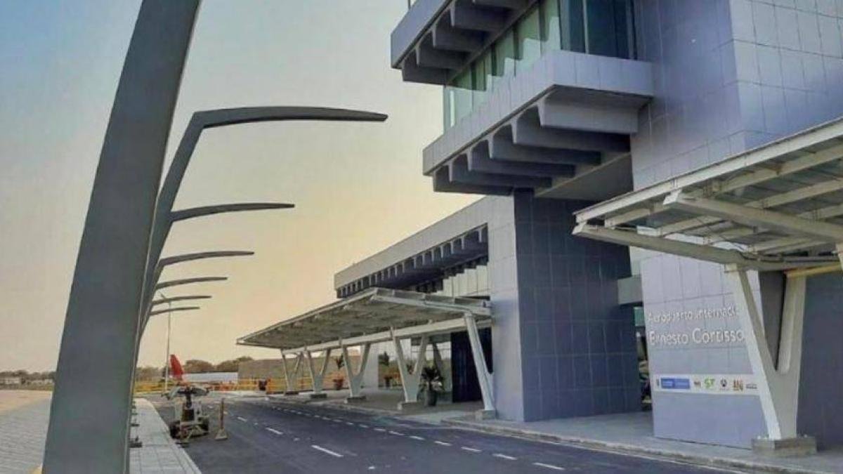 ¿Quién era Andrés Dewayne Castro, El Pasajero estadounidense que Falleció Tras un Aterrizaje de Emergencia en Barranquilla?