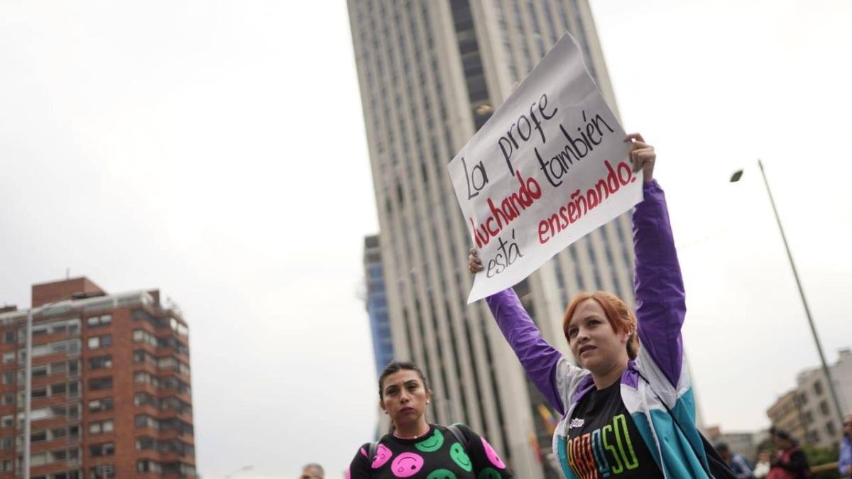 Secretaría de Educación de Bogotá Alerta por Presunta Falta de Atención en Salud para Maestros, Fomag Respondió Que Está Garantizado El Servicio