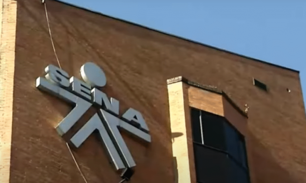 Mujer Fue Agredida Con Arma Blanca Al Interior de Sede del Sena de Bucaramanga; ataque habría sido perpetrado por su exnovio: este se sabe