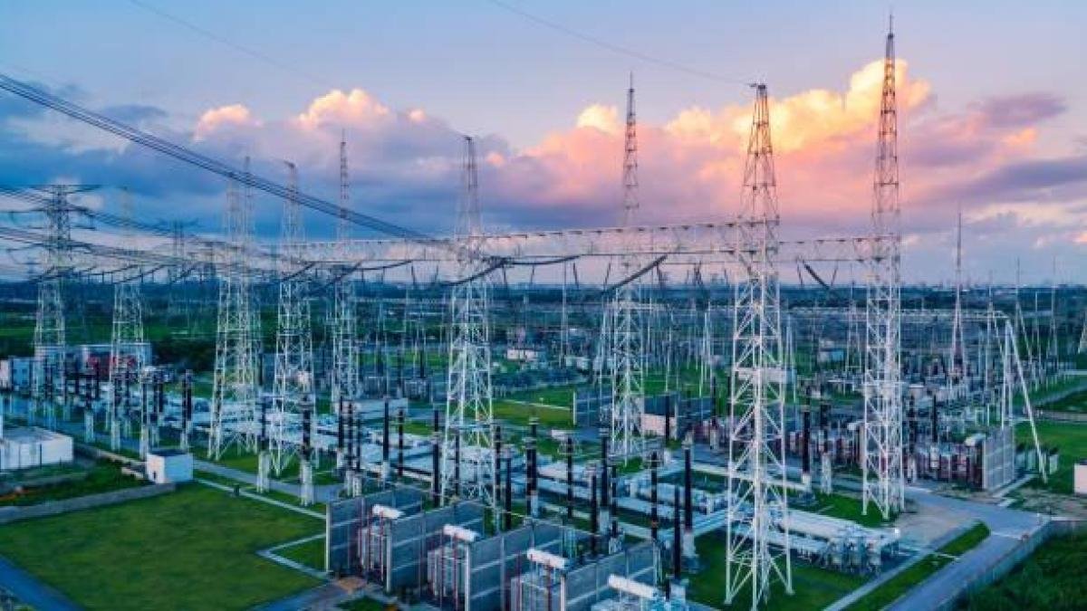 Ante el Alto Costo de Energía en el Caribe, Nacen Alternativas para que las Empresas PUEDAN REDUCIR COSTOS EN EL SERVICIO Y GANAR COMPETITIDAD