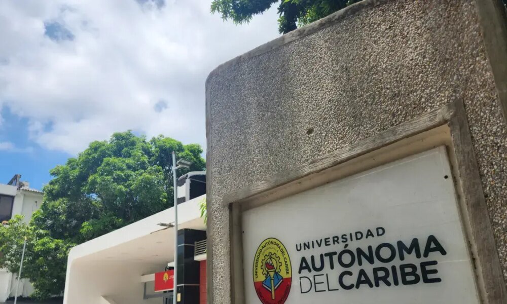 Buscan Convertir en Pública la Universidad Autónoma del Caribe: Proyecto de Ley Será Presentado en Septiembre