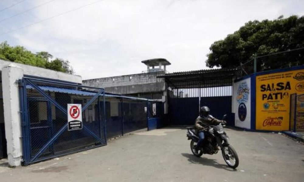 Hubo Enfentamientos Entre Fuerza Pública y Privados de la Libertad