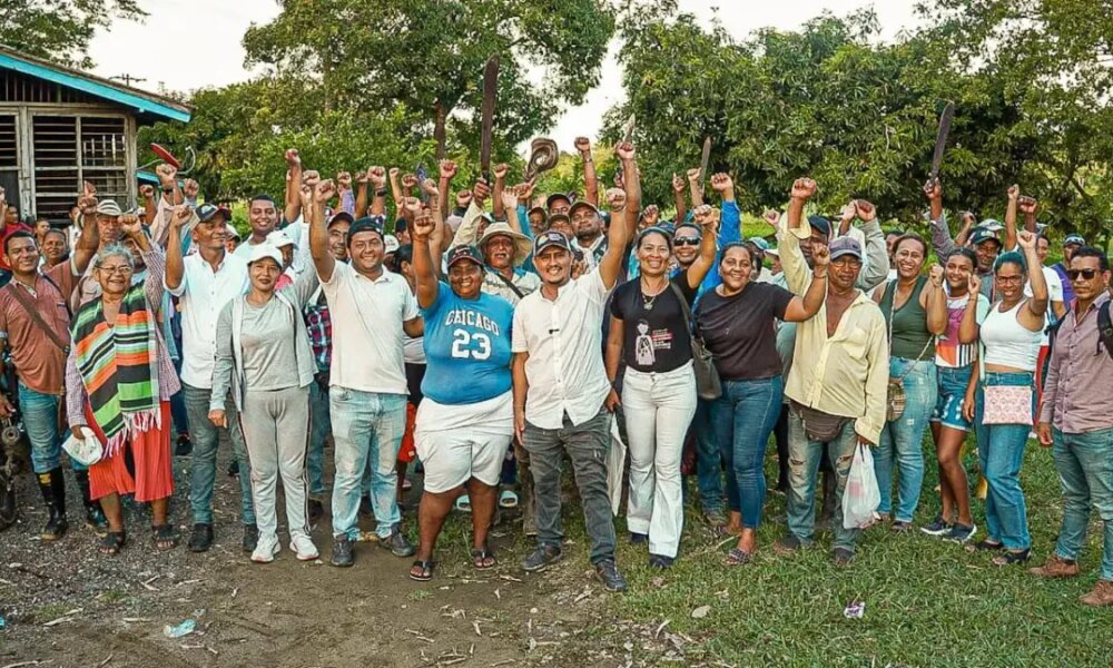 Ant Recupera 3.851 Hectáreas de Tierra en Córdoba que Estuvieron en Poder de Jefes Paramilitares y la Entrega A Familias de Campesinos Y Pescadores