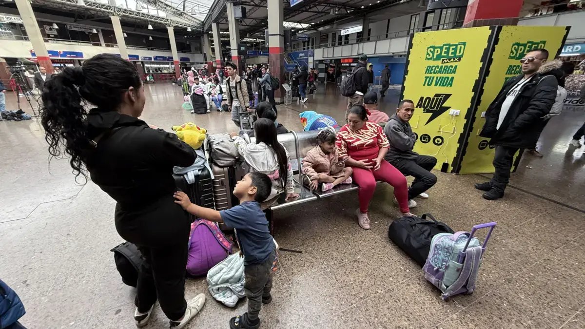 Alcalde de Adulto Atacó Con Arma Blanca A Dos Viajeros