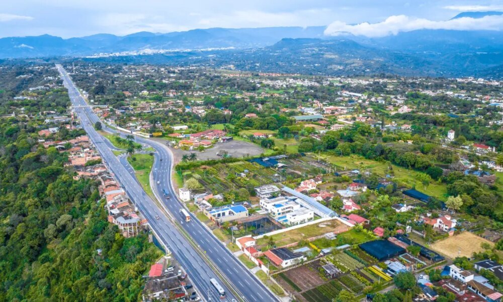 Tras cuatro Años de Espera, La Vía Bogotá - Girardot Ya Está Totalmento Operativa y Lista para recibir millas de Viajeros Este 7 de Agosto