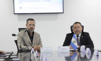 ¿Un Quedo El Embajador de ESe País un Santander?
