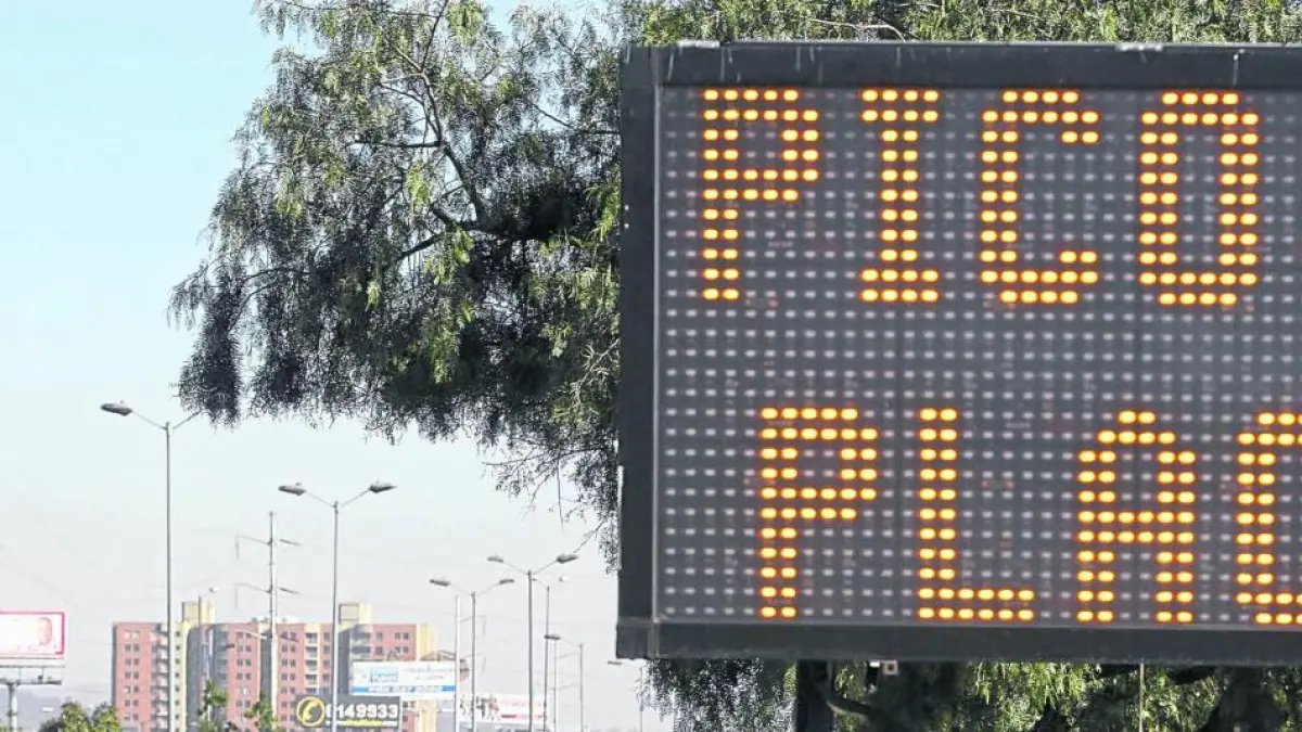 un Partir de Hoy se Sanciones Multas y Sanciones Económicas por Incumplir la Medida de Pico y PlacA en Medellín; Esta es la Rotacia real