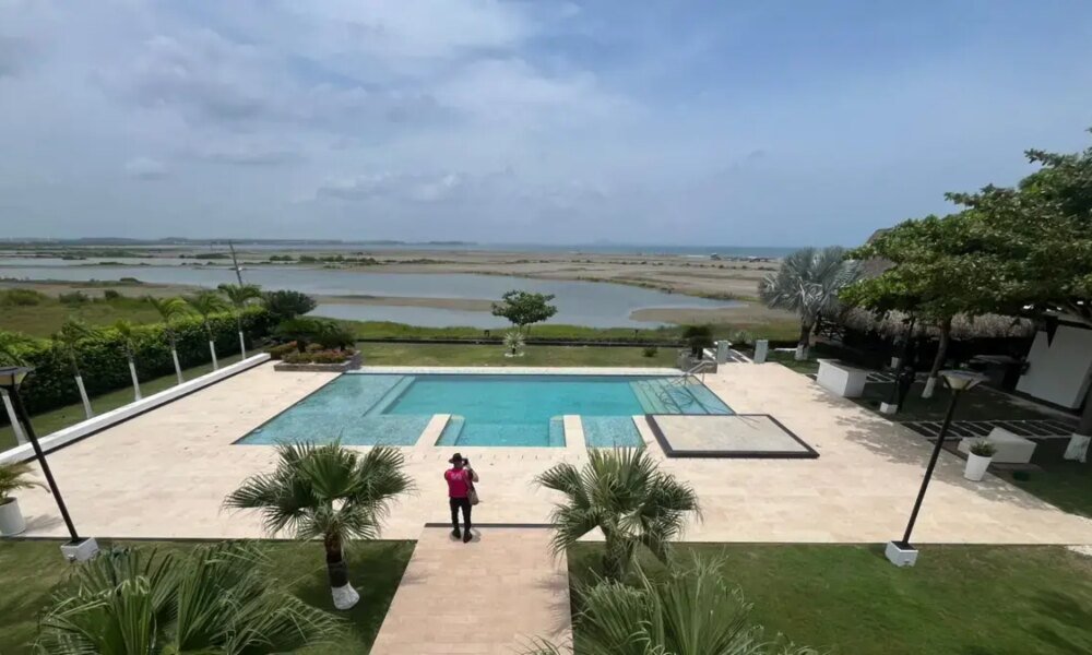 Así es el Lujoso Inmoble que la Sae Había Incautado Al Cartel de Sinaloa, Con Playa exclusiva en Cartagena, Donde Seguía Viviendo Familia de Narco