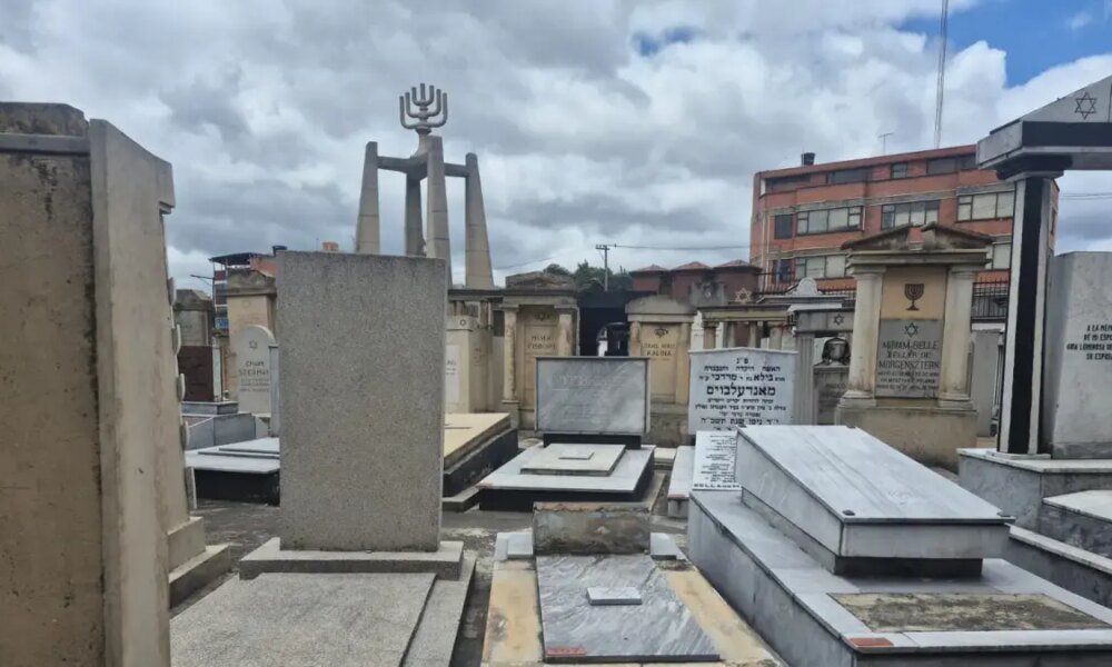 Los Detless Descónocidos del Cementerio en el Sur de Bogotá que visitó un podero Poderoso Del Gobierno de Donald Trump