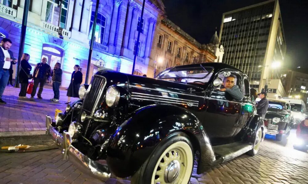 Estos serán los Tesoros de Casi 100 Años que Rodarán por Bogotá en el Próximo Desfile de Autos Clásicos y Antiguos