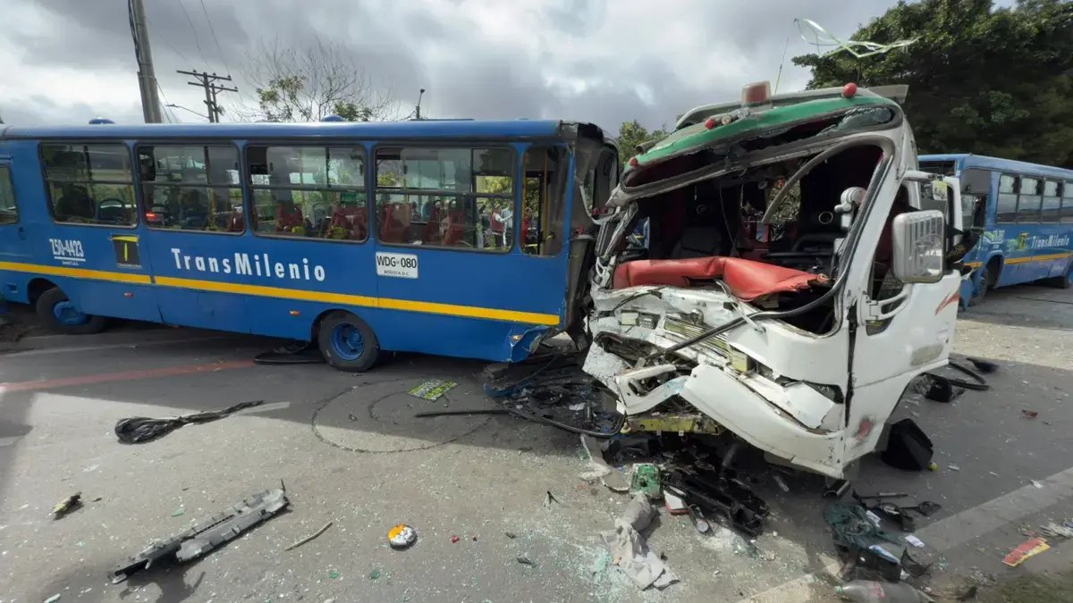 APARRECE Nueva Versión Sobre lo Que Habría Generado Grave Choque Múltiple en la av. Boyacá con av. Primera de Mayo: 'Venía Peleando'