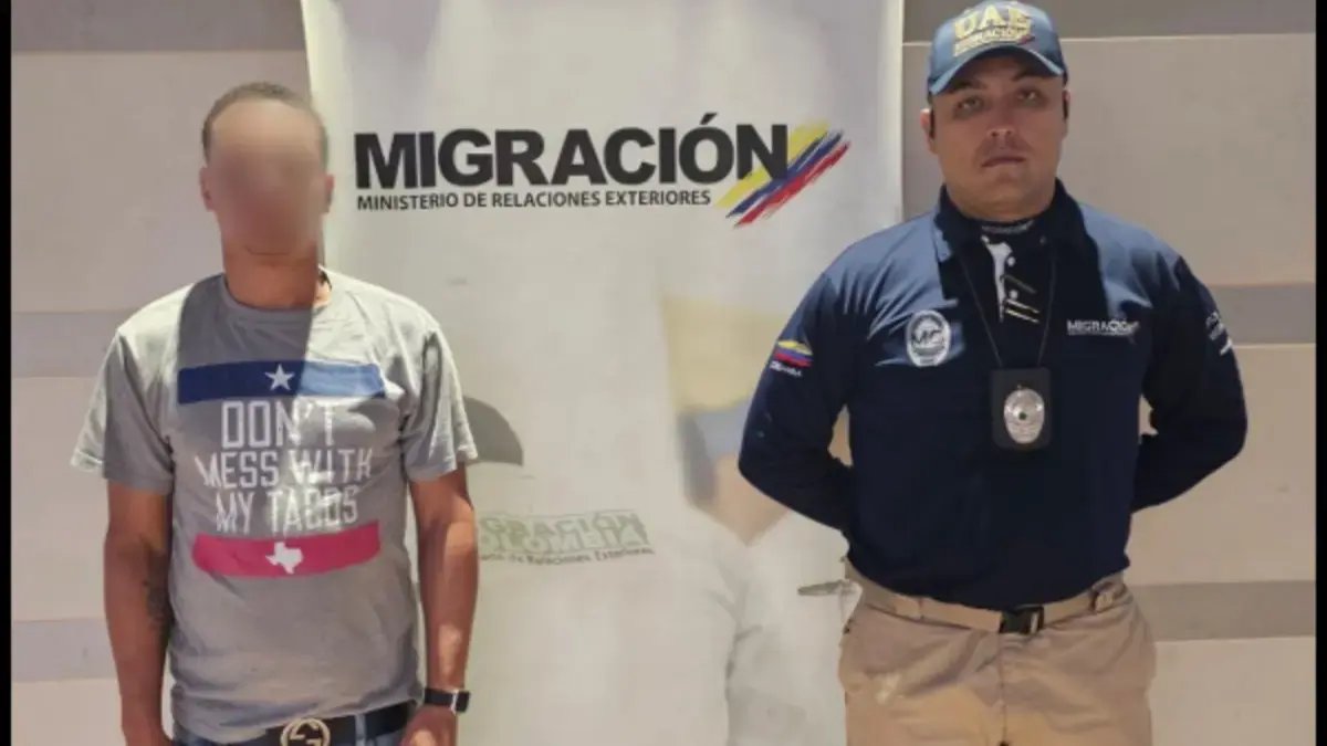 ¿Por que Qé Expulsan del País un ciudadano dominicano en un aeropuerto de antioquia? El Hecho Recordó la deportación de un hincha Brasileño