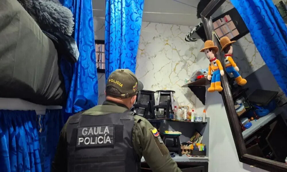 Gaula Desmantela Llame a Cecárcel, nter Criminal en la Cárcel de CÓMBITA